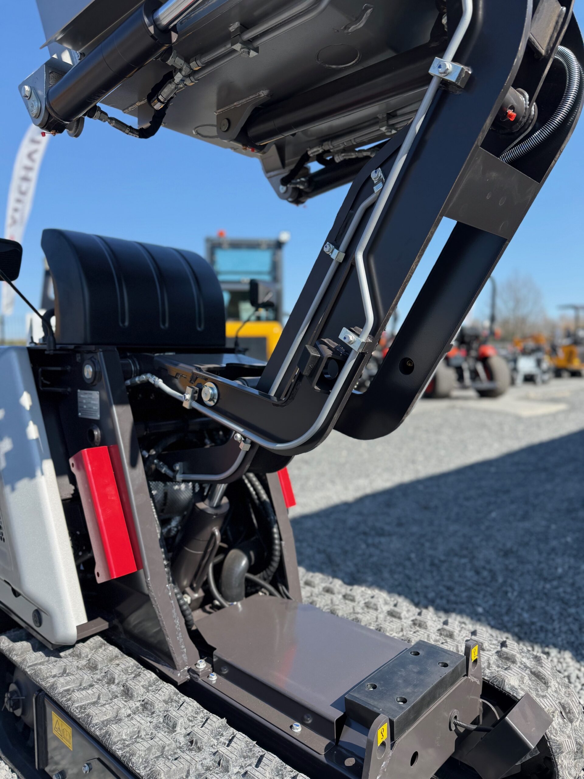Minikallur NEX N800 Kubota - Pilt 7